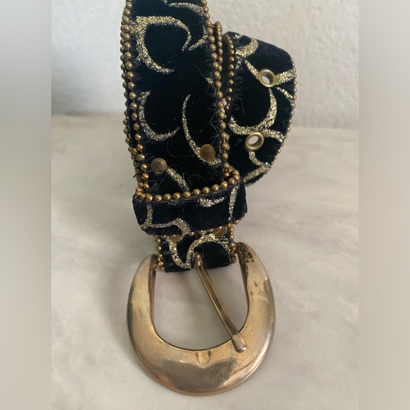 Vintage Elite Fresno California Velvet Belt Size Medium with Brass Buckle - Picture 9 of 14